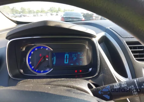 2015 Chevrolet Trax Lt z USA, uszkodzony, nr VIN KL7CJLSB1FB059644